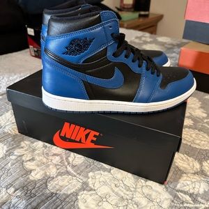 Jordan 1 vines